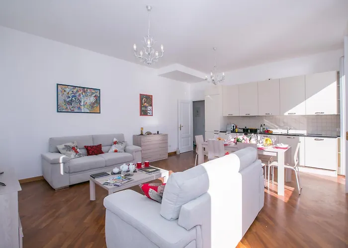 Larius Balcone Apartamento