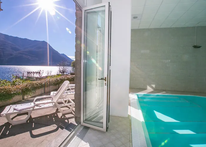 Larius Balcone * Carate Urio