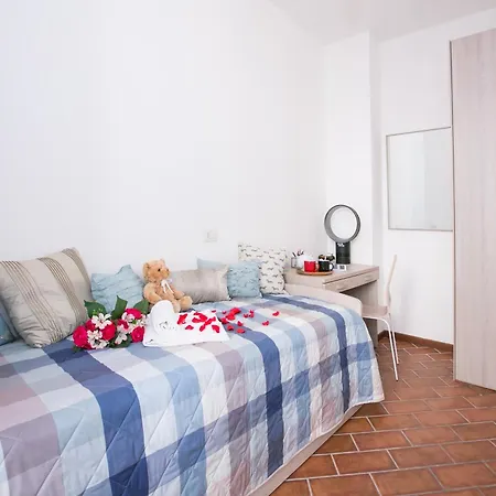 아파트 Larius Balcone 카라테우리오