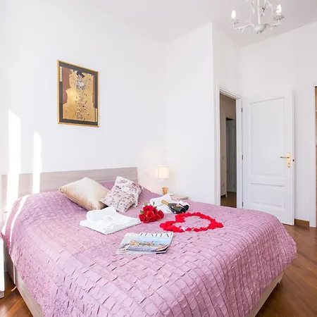 아파트 Larius Balcone