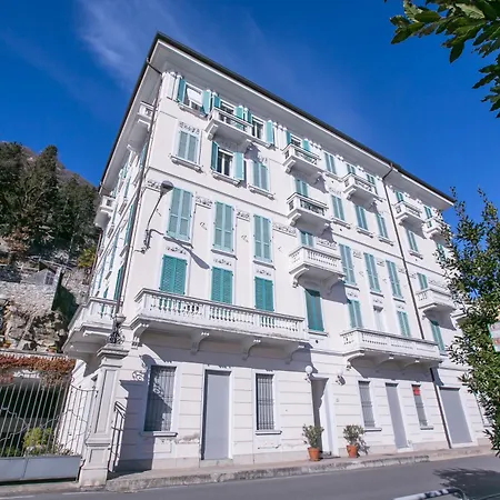 Larius Balcone Carate Urio