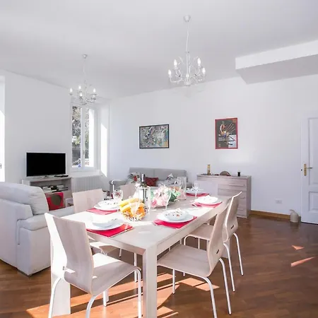 Larius Balcone Apartmán Carate Urio