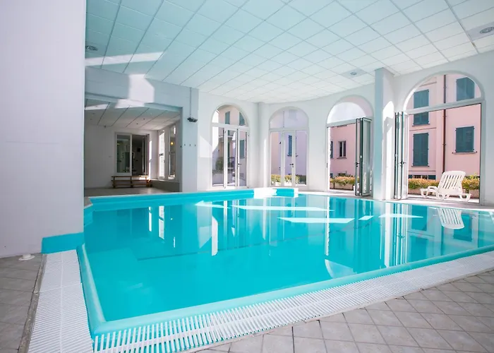 Larius Balcone Daire Carate Urio